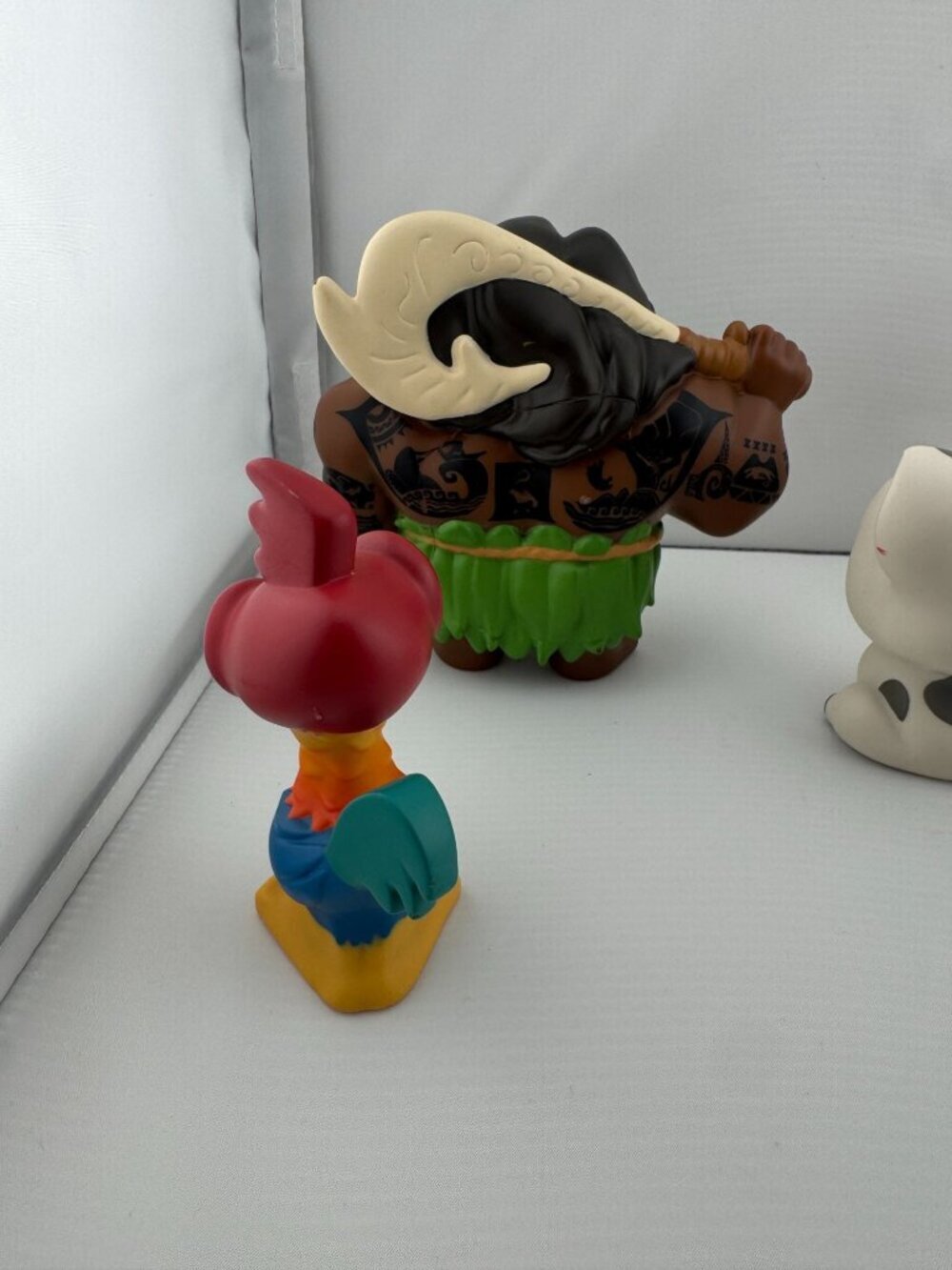 Disney Moana 4-Piece Vinyl Figurine Set Maui Pua HeiHei Collectibles - Picture 4 of 9